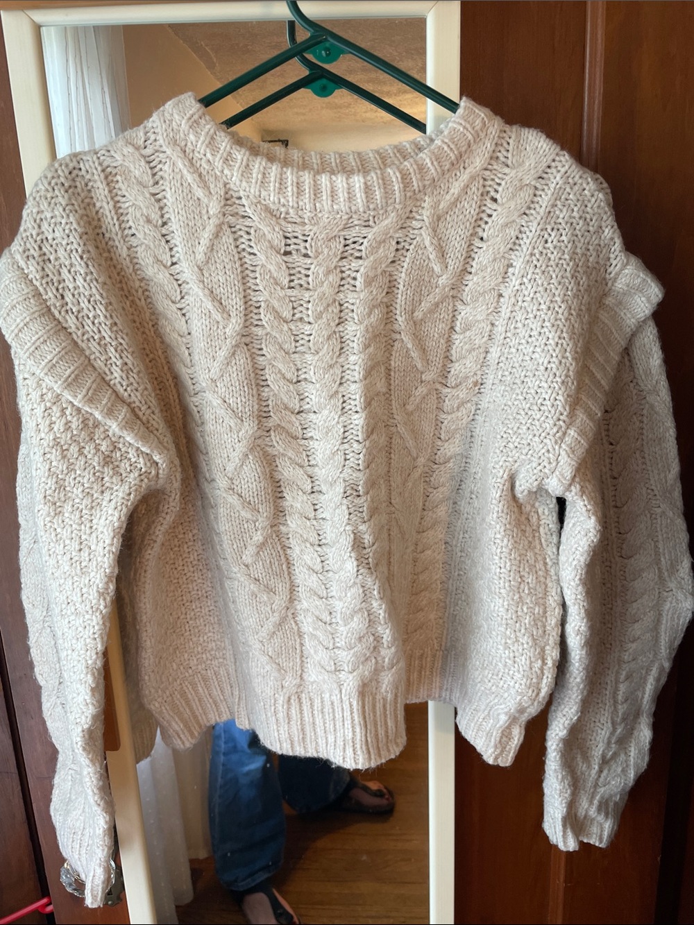 Crew neck cable knit sweater